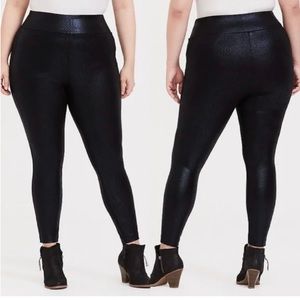 Torrid Studio Ponte Iridescent Snake Print Pixie Pants 2X